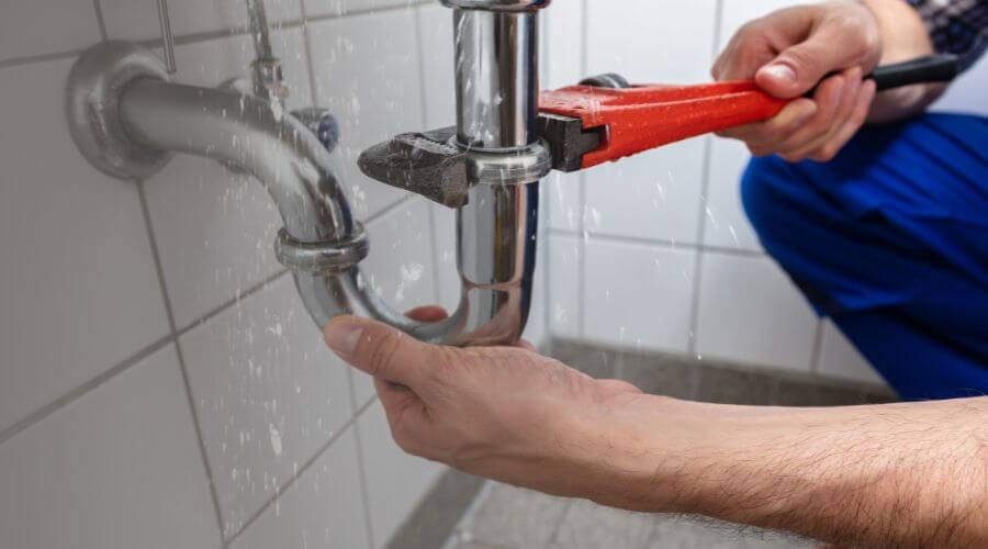 Professional sink repair in Floris, IA